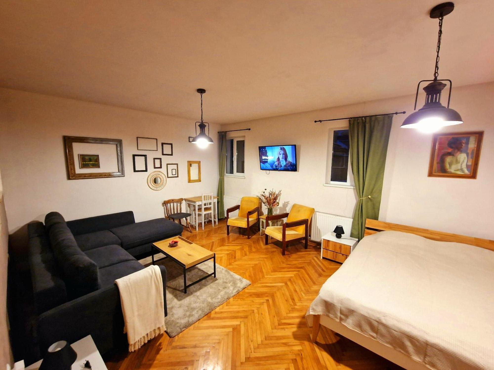 Nomad Apartment Brasov Ngoại thất bức ảnh