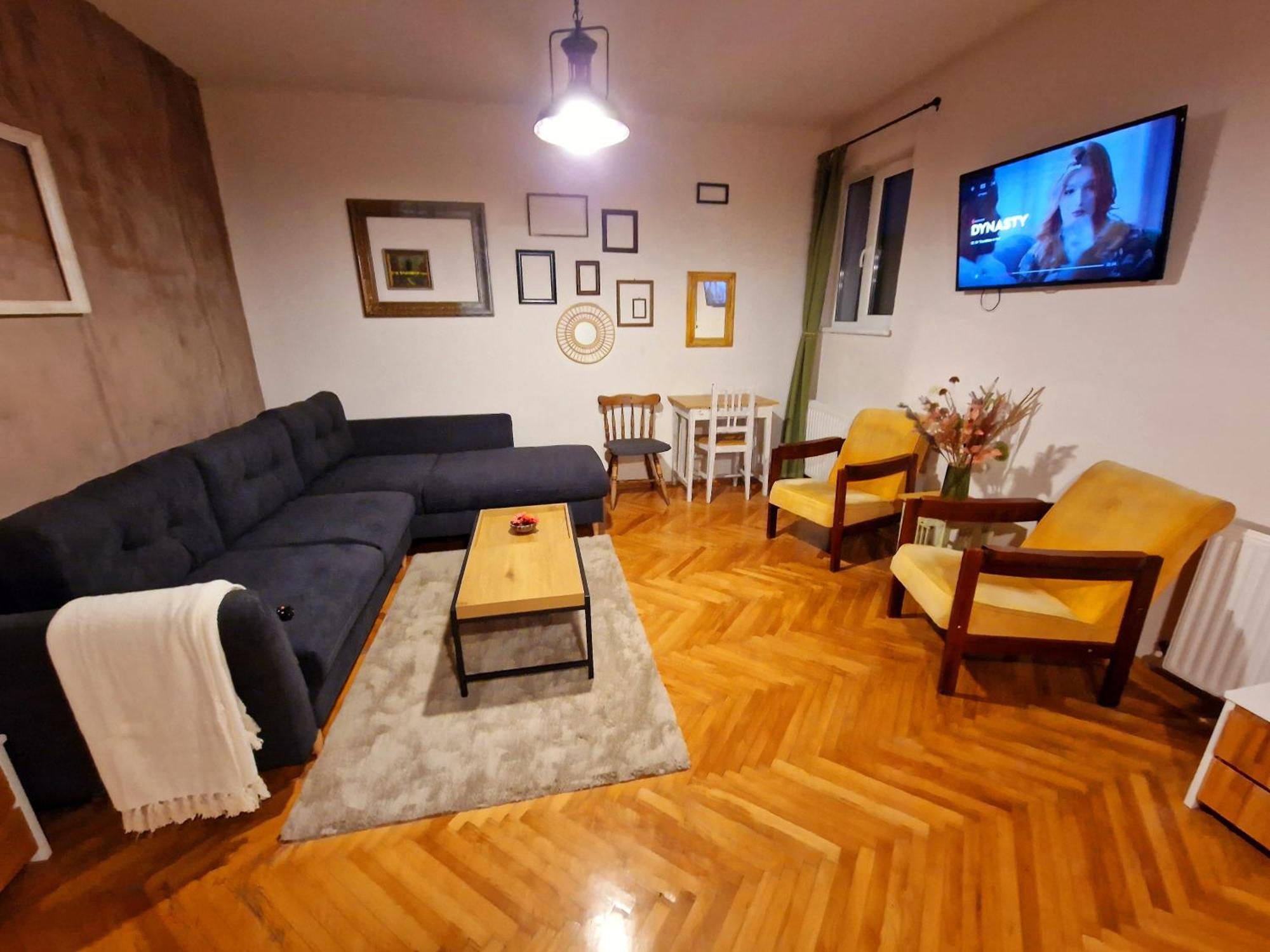 Nomad Apartment Brasov Ngoại thất bức ảnh